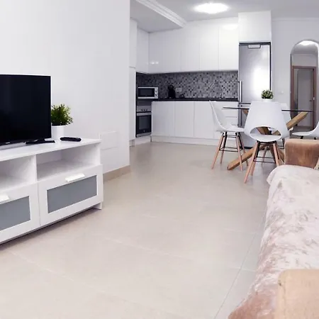 Διαμέρισμα Iriarte Serenity With Free Parking